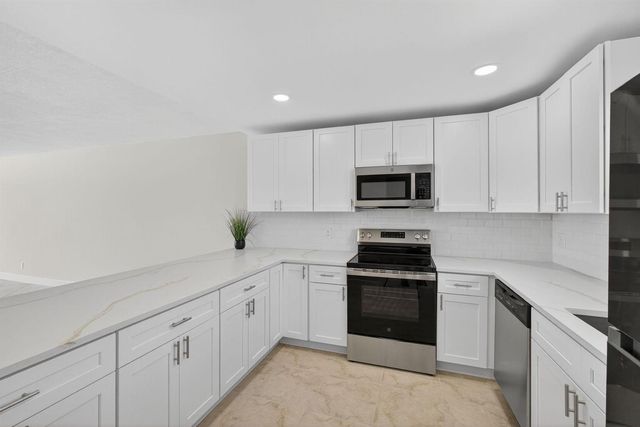 100 Waterway Road A304, Tequesta, FL 33469