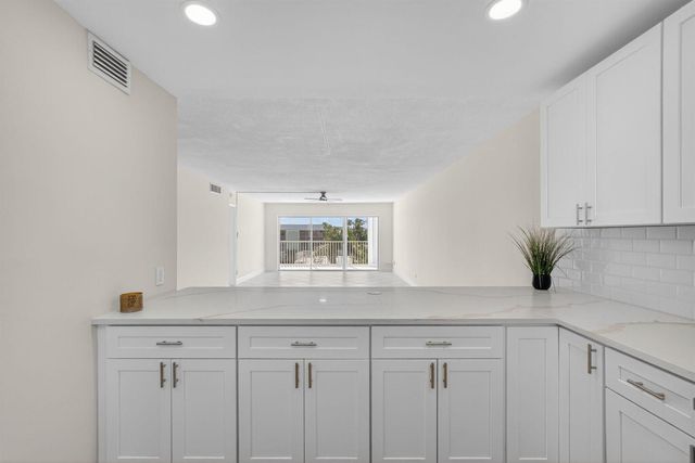 100 Waterway Road A304, Tequesta, FL 33469