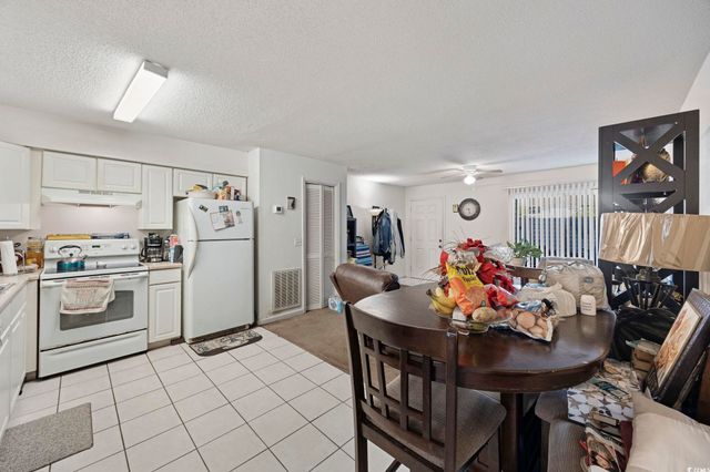 101 Cambridge Circle K4, Murrells Inlet, SC 29576