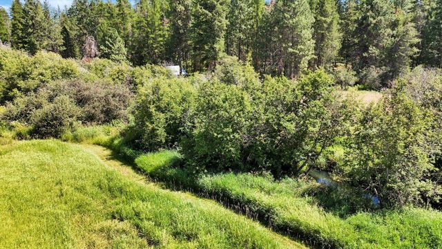 6311 W Herman Rd, Deer Park, WA 99006