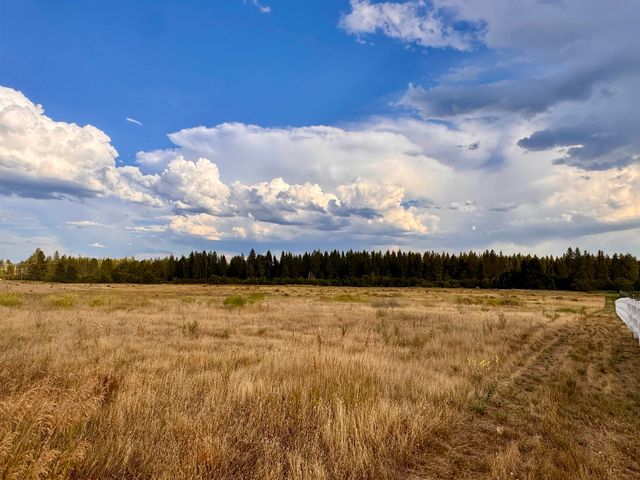 6311 W Herman Rd, Deer Park, WA 99006