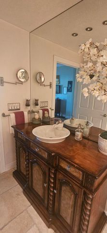 2805 Veronia Drive 107, Palm Beach Gardens, FL 33410