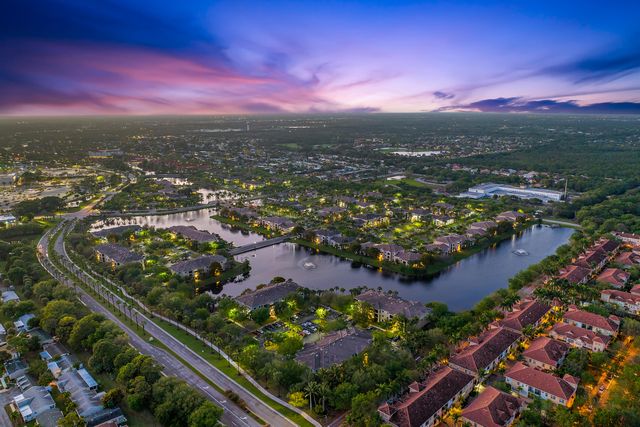 2805 Veronia Drive 107, Palm Beach Gardens, FL 33410