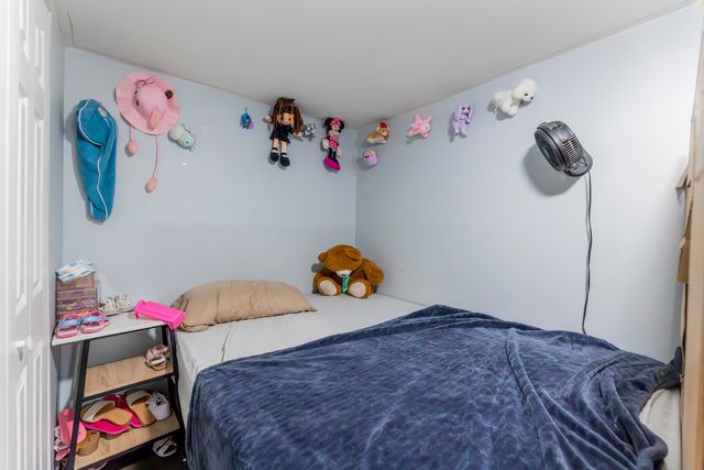 6613 S Justine Street, Chicago, IL 60636