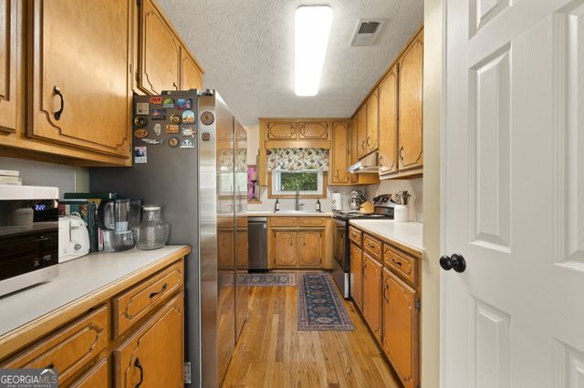 2690 Amberly Hills Trail, Dacula, GA 30019