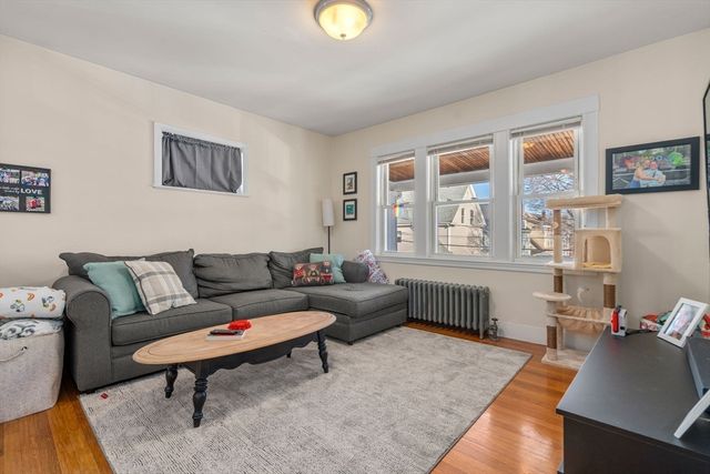 9-11 Oliva Rd, Boston, MA 02135