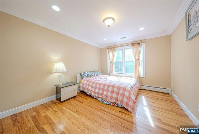 54 Charles Place, Old Tappan, NJ 07675