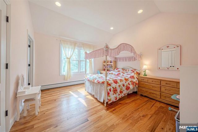 54 Charles Place, Old Tappan, NJ 07675