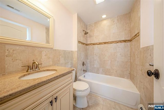 54 Charles Place, Old Tappan, NJ 07675