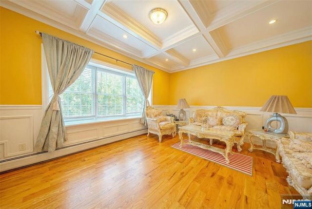 54 Charles Place, Old Tappan, NJ 07675