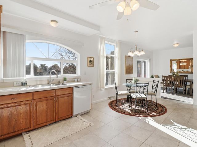 43 Morning Star Road, Edgewood, NM 87015