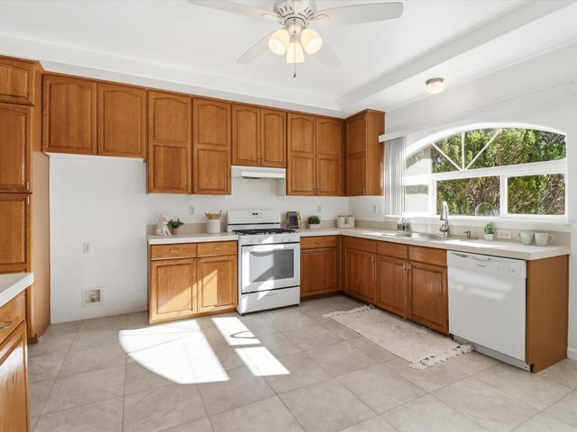 43 Morning Star Road, Edgewood, NM 87015