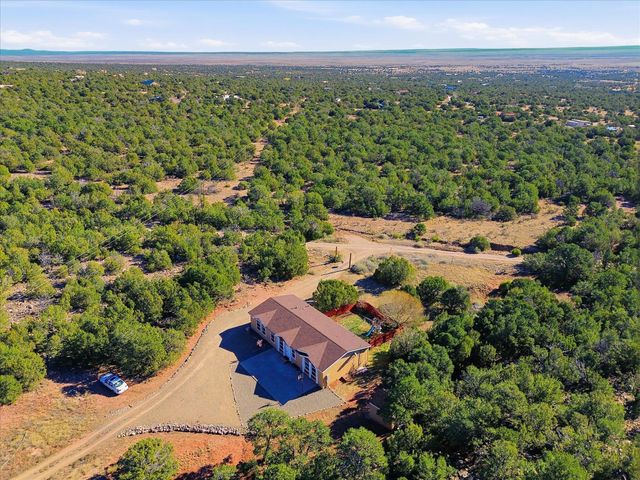 43 Morning Star Road, Edgewood, NM 87015