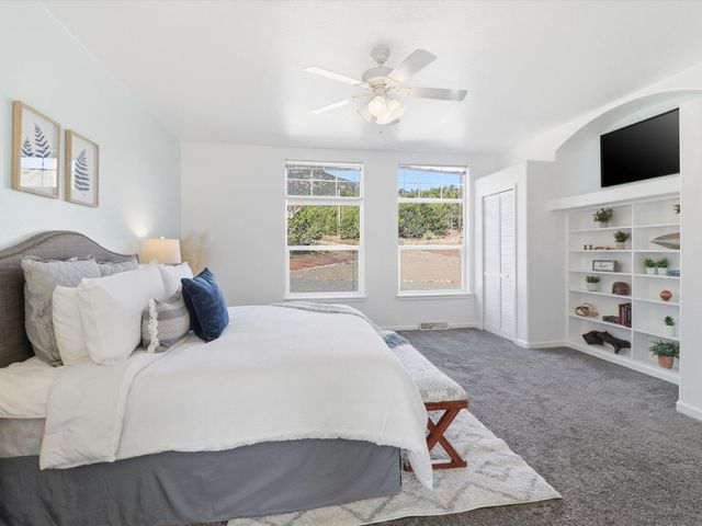 43 Morning Star Road, Edgewood, NM 87015