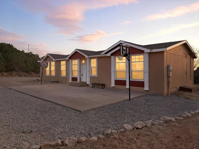 43 Morning Star Road, Edgewood, NM 87015