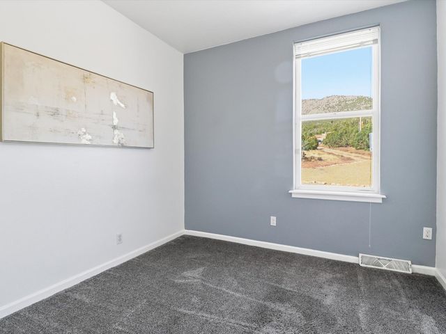 43 Morning Star Road, Edgewood, NM 87015