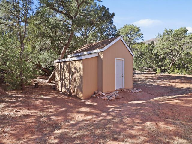 43 Morning Star Road, Edgewood, NM 87015