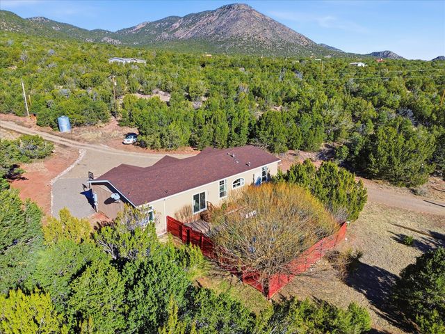 43 Morning Star Road, Edgewood, NM 87015