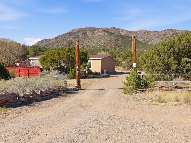 43 Morning Star Road, Edgewood, NM 87015