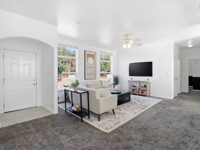 43 Morning Star Road, Edgewood, NM 87015