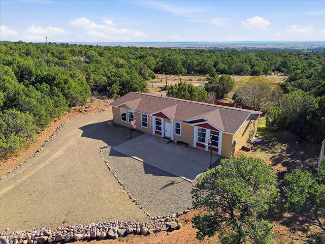 43 Morning Star Road, Edgewood, NM 87015