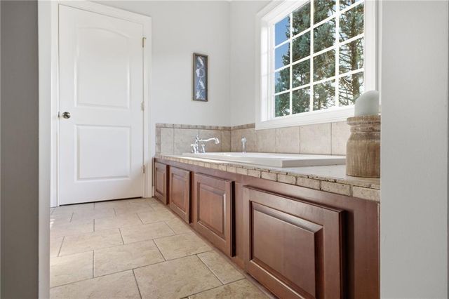 3601 Garden Lakes Parkway NW, Rome, GA 30165