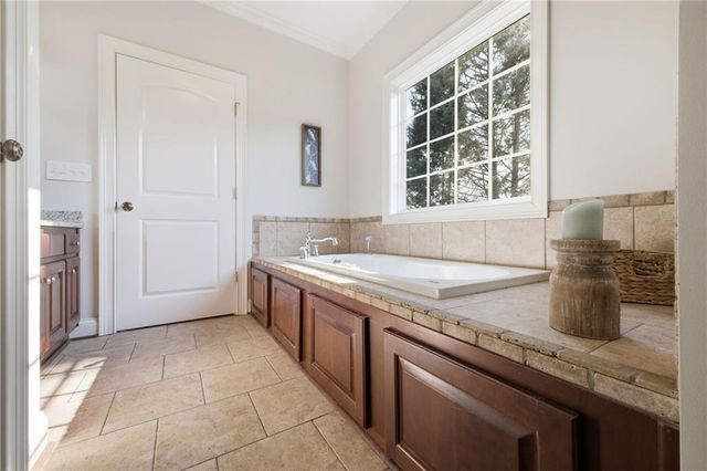 3601 Garden Lakes Parkway NW, Rome, GA 30165