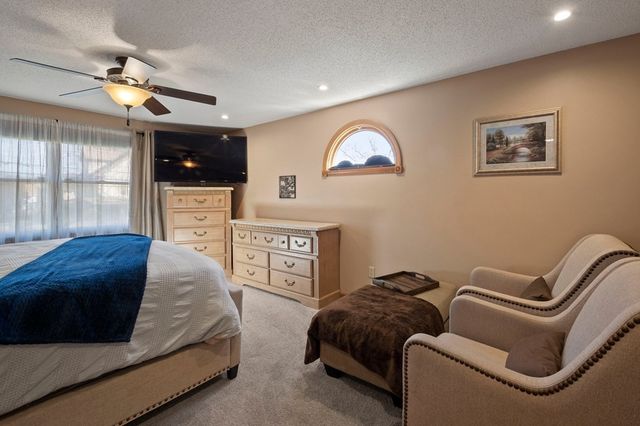 45 Somers Rd, East Longmeadow, MA 01028