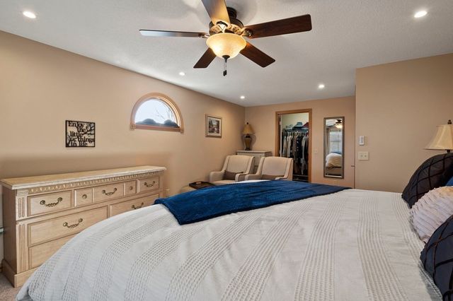 45 Somers Rd, East Longmeadow, MA 01028