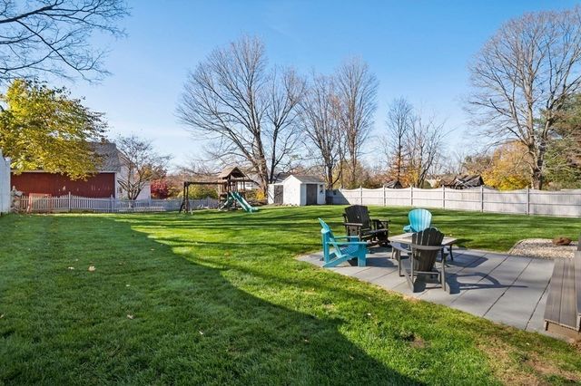 45 Somers Rd, East Longmeadow, MA 01028