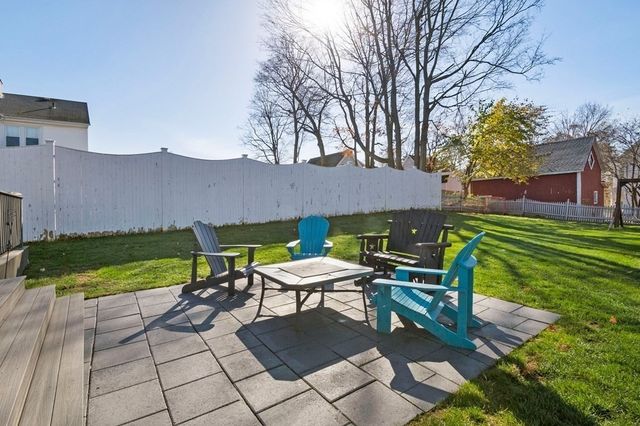 45 Somers Rd, East Longmeadow, MA 01028