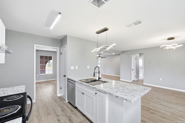 4302 Shallow Water, San Antonio, TX 78233