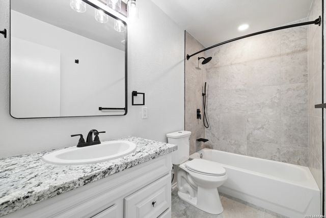 4302 Shallow Water, San Antonio, TX 78233