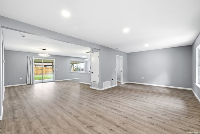 4302 Shallow Water, San Antonio, TX 78233