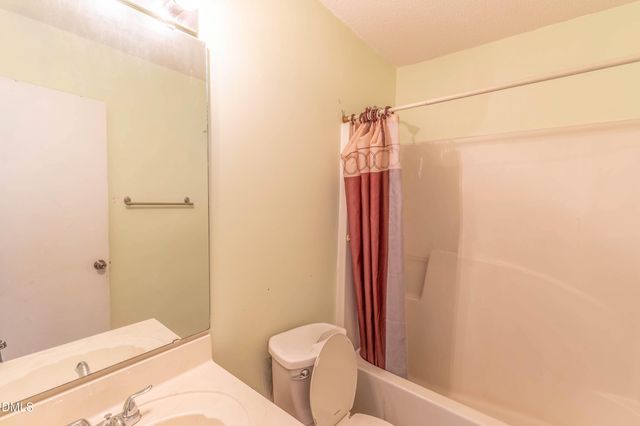 220 Purple Leaf Road, Fuquay Varina, NC 27526