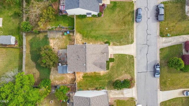 220 Purple Leaf Road, Fuquay Varina, NC 27526