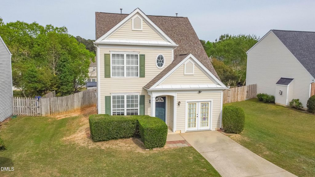 220 Purple Leaf Road, Fuquay Varina, NC 27526