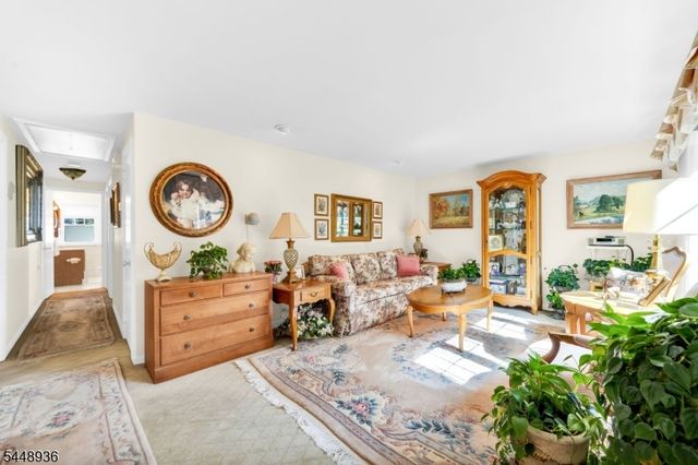 63 Hazel Ave, Livingston Twp., NJ 07039