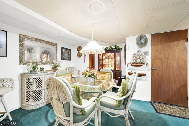 63 Hazel Ave, Livingston Twp., NJ 07039