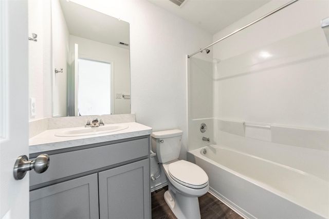 8830 Bar Harbor Drive, Baytown, TX 77521