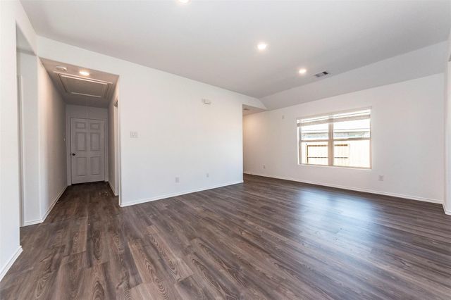 8830 Bar Harbor Drive, Baytown, TX 77521