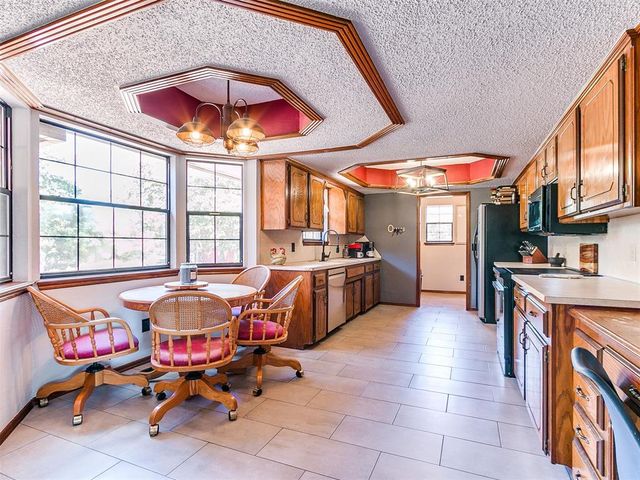 2600 NE 80th Avenue, Norman, OK 73026