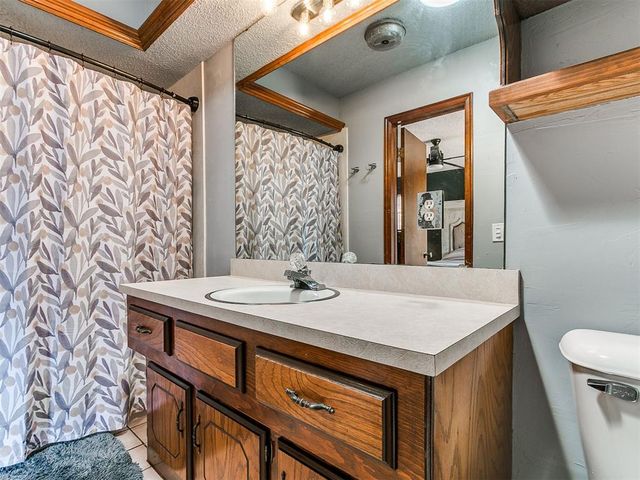 2600 NE 80th Avenue, Norman, OK 73026