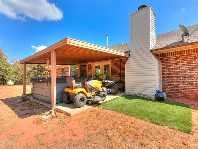2600 NE 80th Avenue, Norman, OK 73026