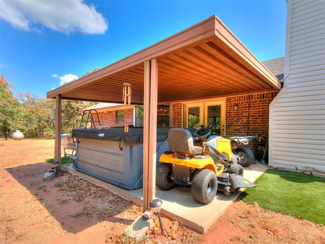2600 NE 80th Avenue, Norman, OK 73026
