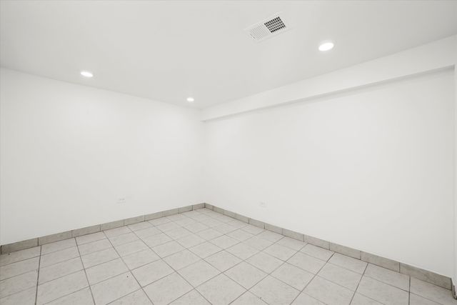 5331 W Congress Parkway G, Chicago, IL 60644