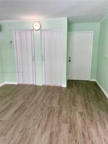 12841 Green Avenue, Miami, FL 33167