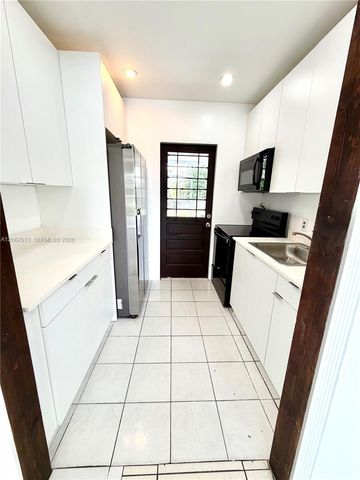 12841 Green Avenue, Miami, FL 33167
