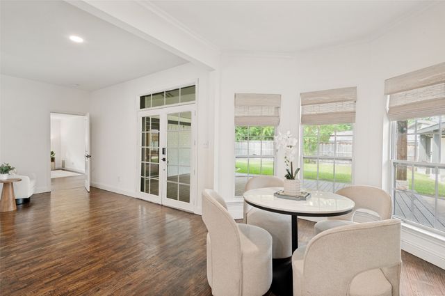 3314 Brookhaven Club Drive, Farmers Branch, TX 75234