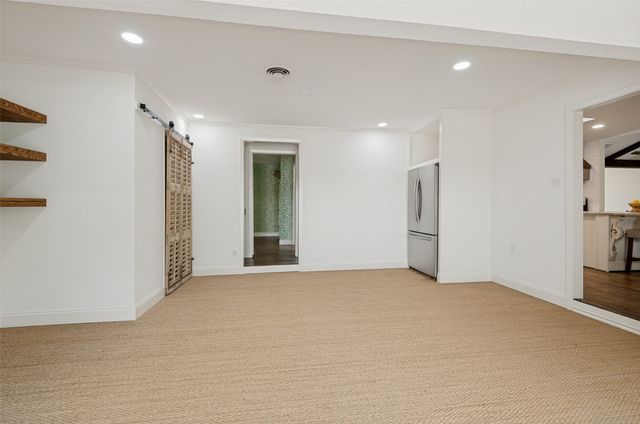 3314 Brookhaven Club Drive, Farmers Branch, TX 75234